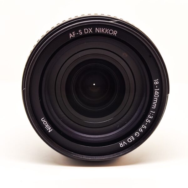 USATO: Nikon AF-S DX NIKKOR 18-140mm f/3.5-5.6G ED VR - immagine 4