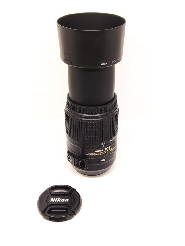 USATO: Nikon AF-S Zoom-NIKKOR 55-300mm  f/4,5-5,6G ED VR - immagine 3