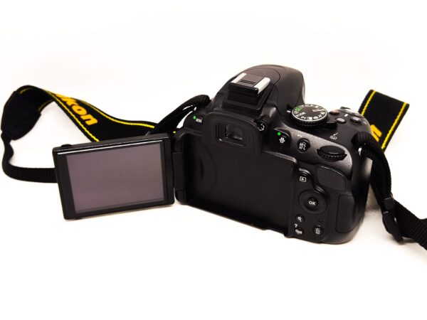 USATO: Nikon D5100 Body - immagine 6