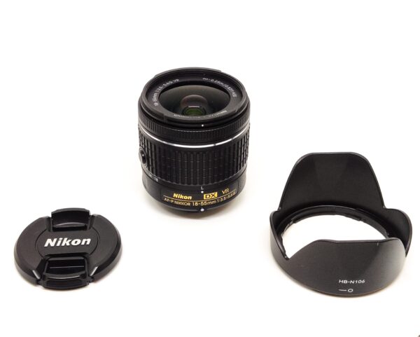 USATO: Nikon D5600 kit Nikon AF-P 18-55mm f/3.5-5.6 G DX VR - immagine 7