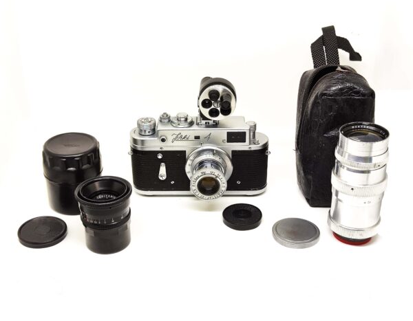 USATO: Zorki 4 kit lenti 35mm, 50mm, 135mm + mirino KMZ