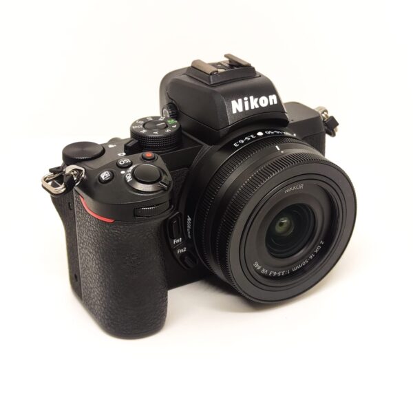 USATO: Nikon Z50 kit con obiettivo NIKKOR Z DX 16-50mm f/3.5-6.3 VR - immagine 3