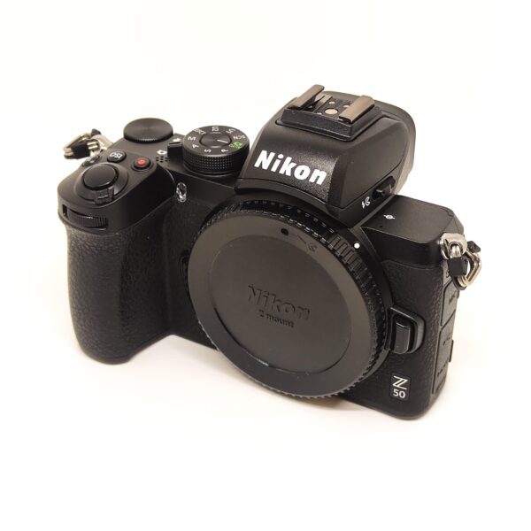 USATO: Mirrorless Nikon Z50 Body - immagine 2