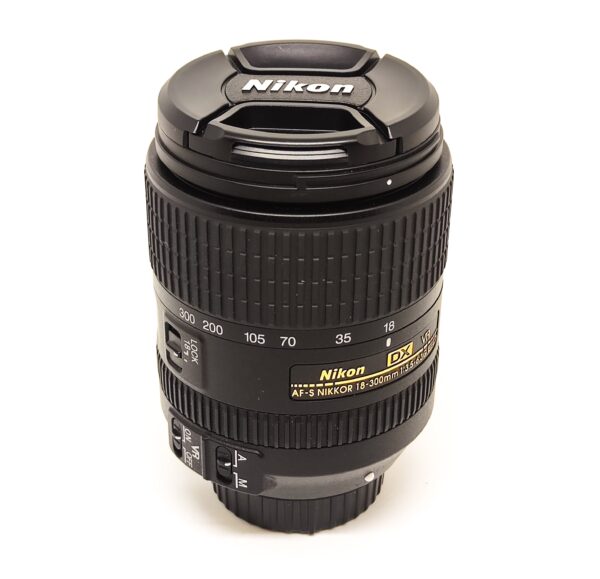 USATO: Nikon AF-S NIKKOR 18-300 f/3.5-6.3G ED VR - immagine 2